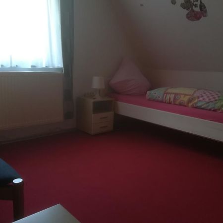 Gastehaus Am Fels Hotel Altenahr Kültér fotó