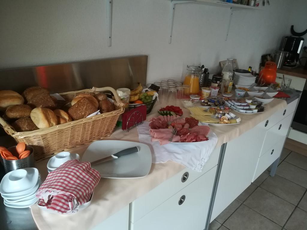Gastehaus Am Fels Hotel Altenahr Kültér fotó